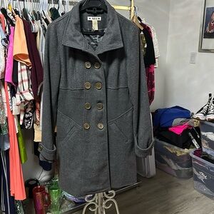 M0A coat grey color new medium size